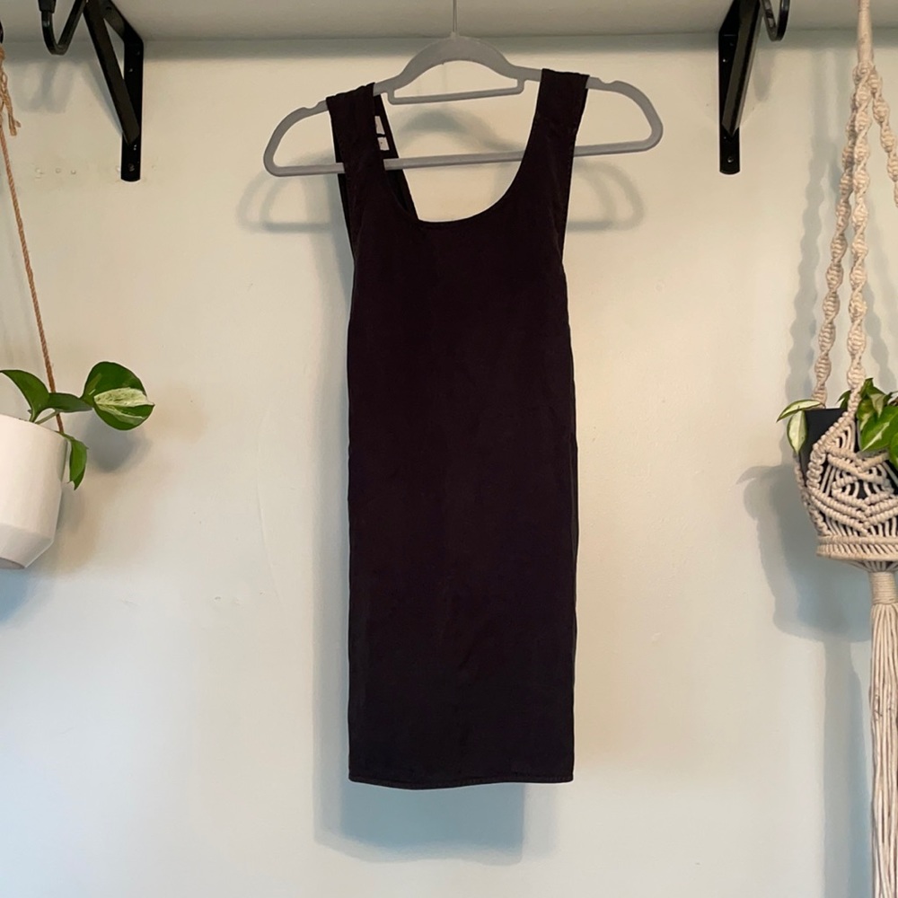 Tentree Black Cross Back Tank Top